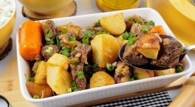 Carne de panela com batata simples