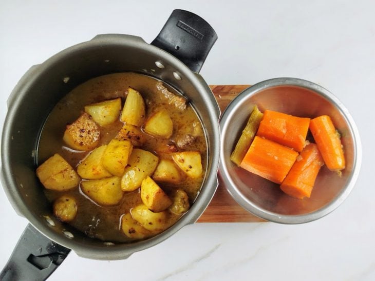 ingredientes devidamente cozidos e separação dos legumes.