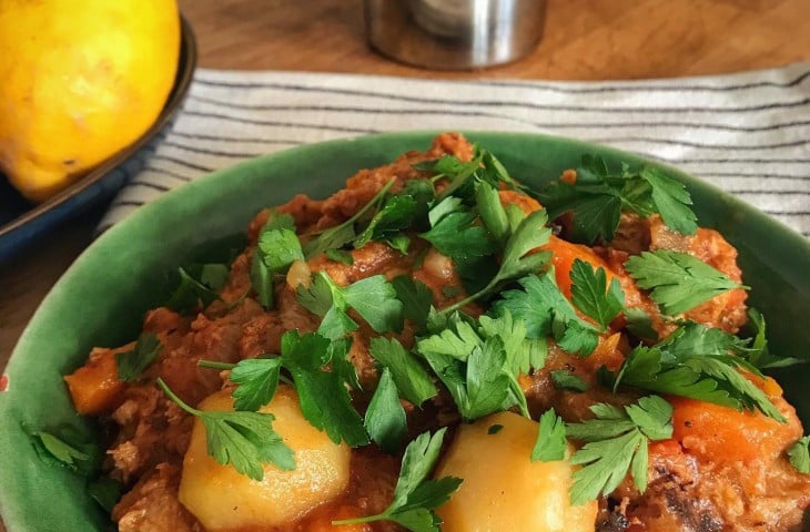 Carne de panela com batata vegana