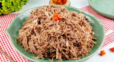 Carne de sol desfiada