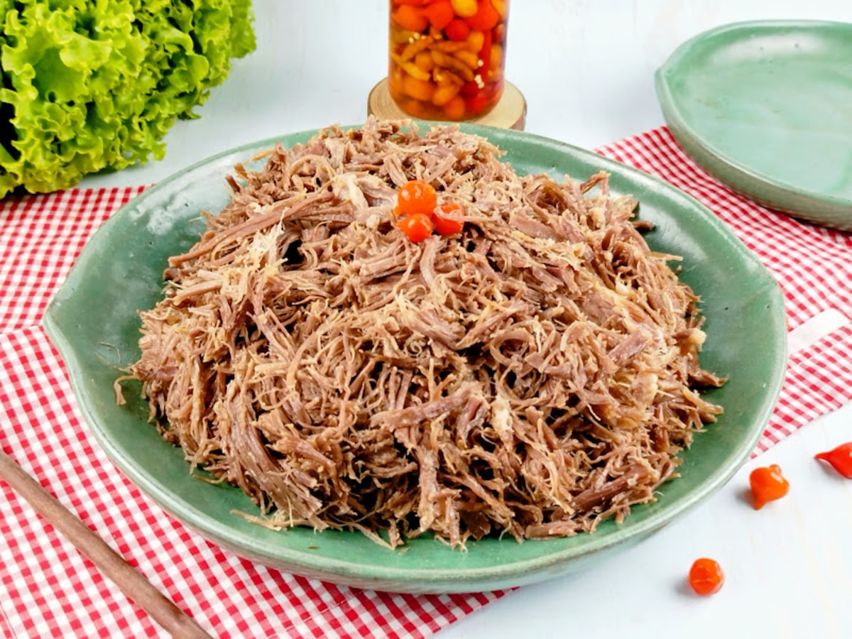 Carne de sol desfiada