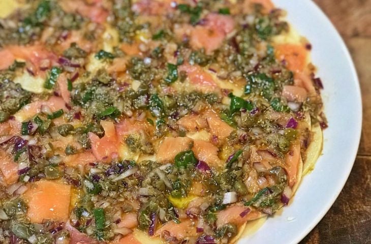 Carpaccio de palmito pupunha com salmão