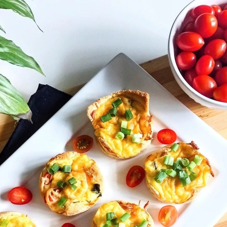 Cestinhas de pão com omelete