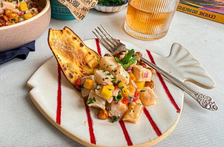 Ceviche de tilápia com manga