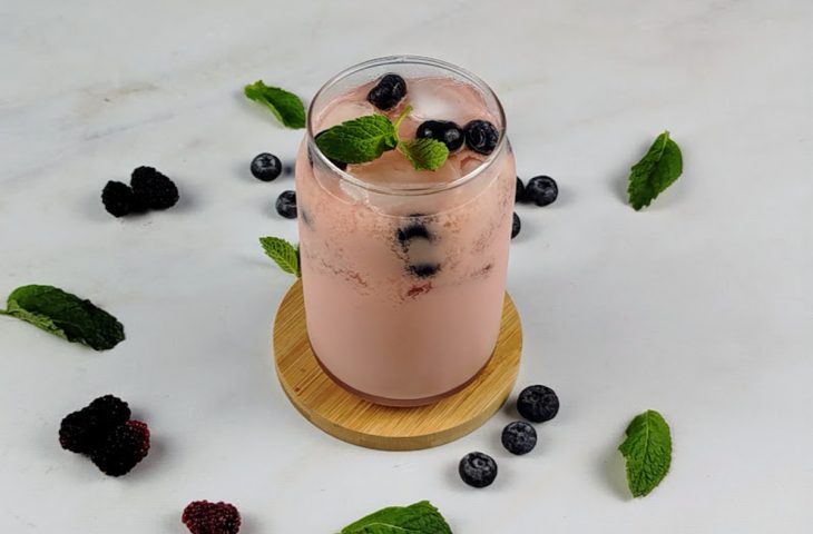 Chá de Amora e Baunilha com Yakult