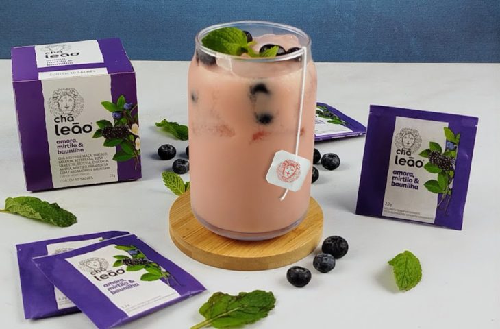 Chá de Amora e Baunilha com Yakult