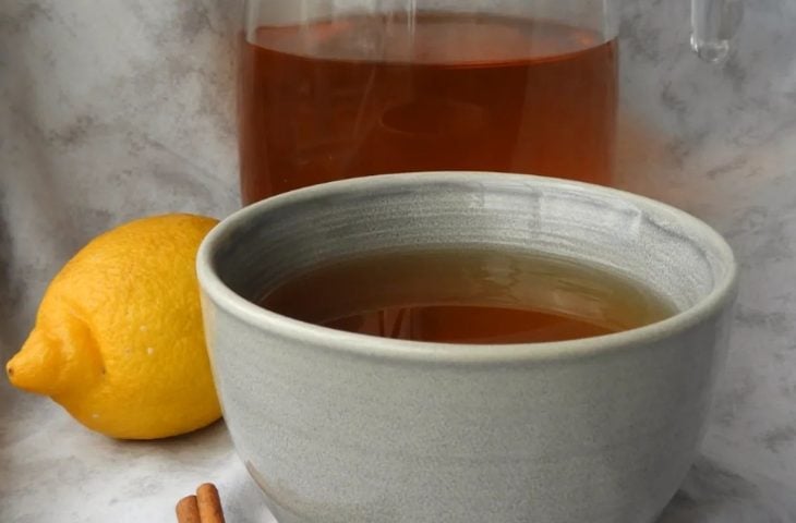 Chá de canela com gengibre e limão