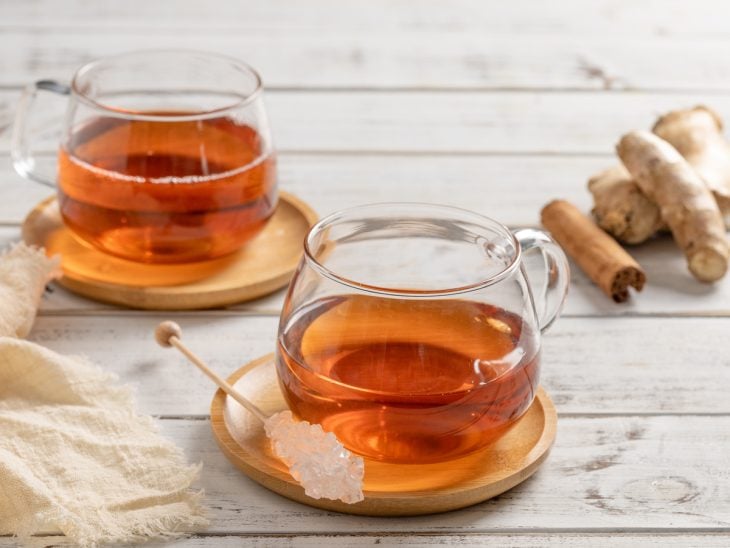 Chá de gengibre com canela