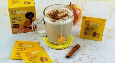 Chá com leite de aveia e maçã