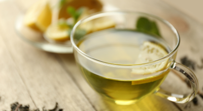 Chá verde com limão