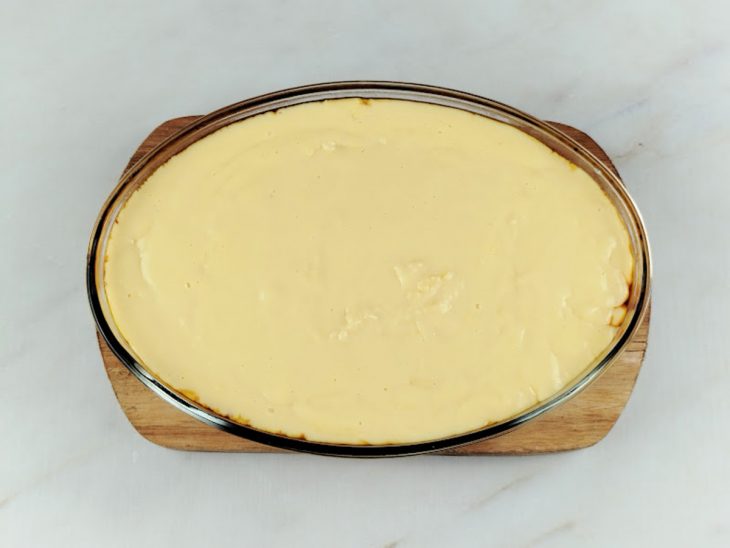montagem da camada de creme do chico balanceado.