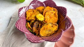 Chips de abobrinha na air fryer