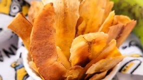 Chips de banana-verde