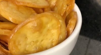 Chips de queijo provolone