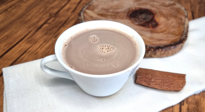 Chocolate quente com canela