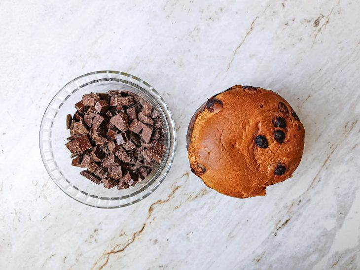 Ingredientes reunidos na bancada.