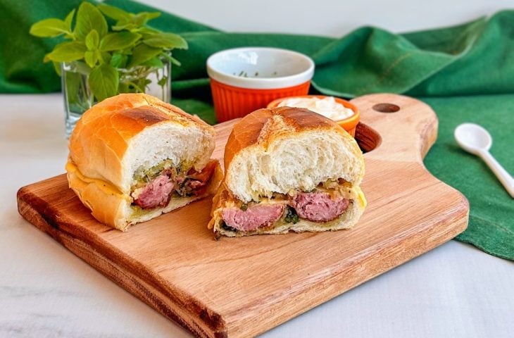 Choripan uruguaio
