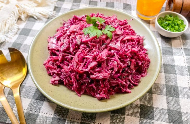 Coleslaw com repolho roxo