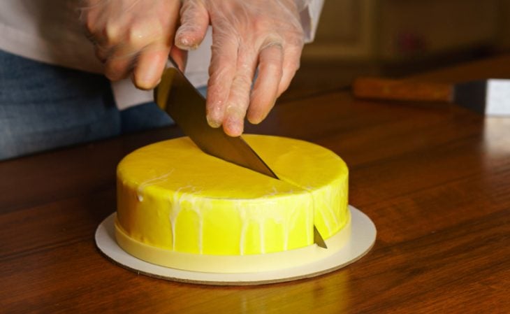 Incrível - A melhor maneira de cortar um bolo redondo