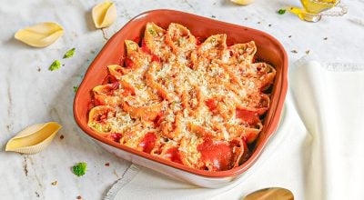 Conchiglione recheado de brócolis e queijo