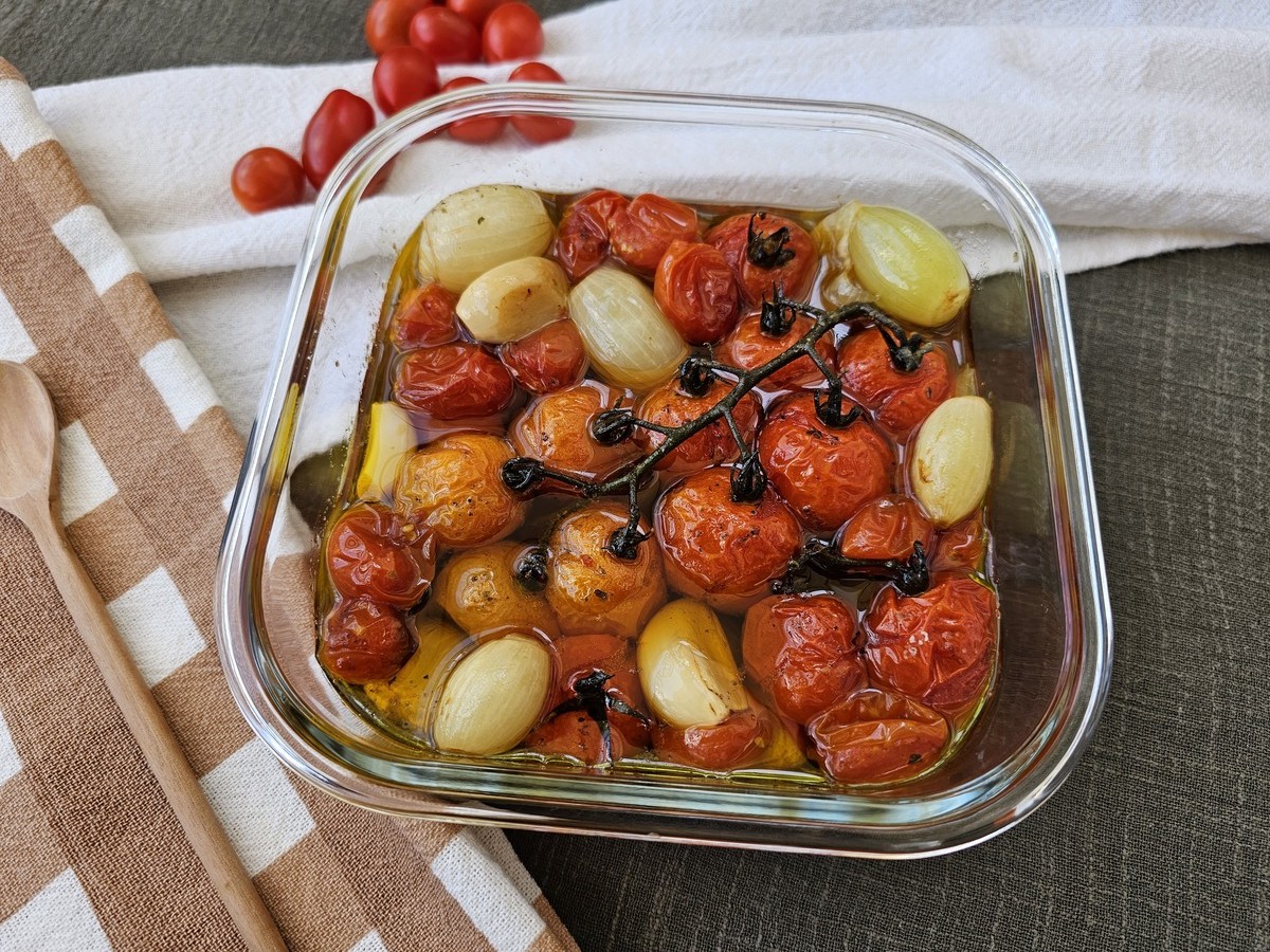 Confit de tomate e cebola