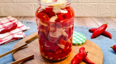 Conserva de pimenta-dedo-de-moça
