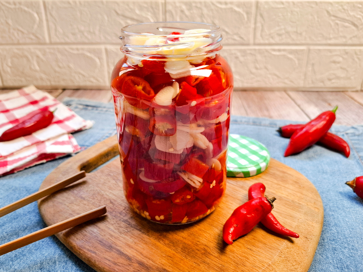 Conserva de pimenta-dedo-de-moça