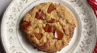 Cookie de pasta de amendoim de frigideira