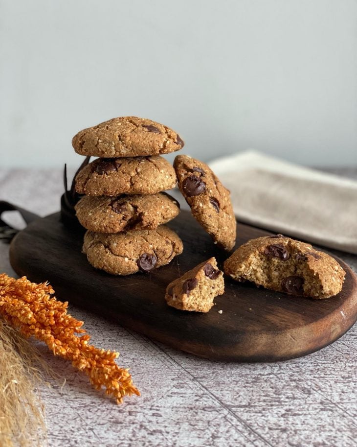 Cookies veganos de chocolate com coco