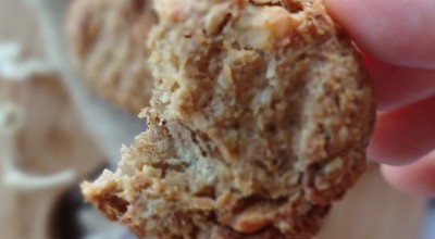 Cookies de banana com pasta de amendoim