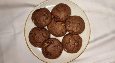 Cookies de chocolate com castanhas