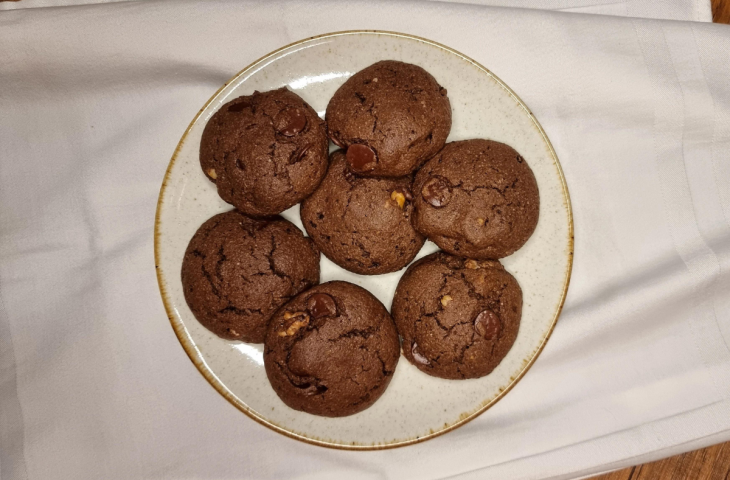 Cookies de chocolate com castanhas