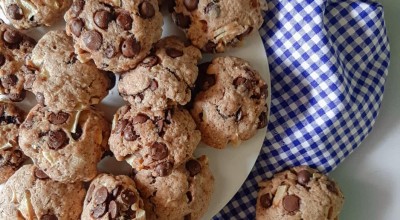 Cookie de maçã com chocolate