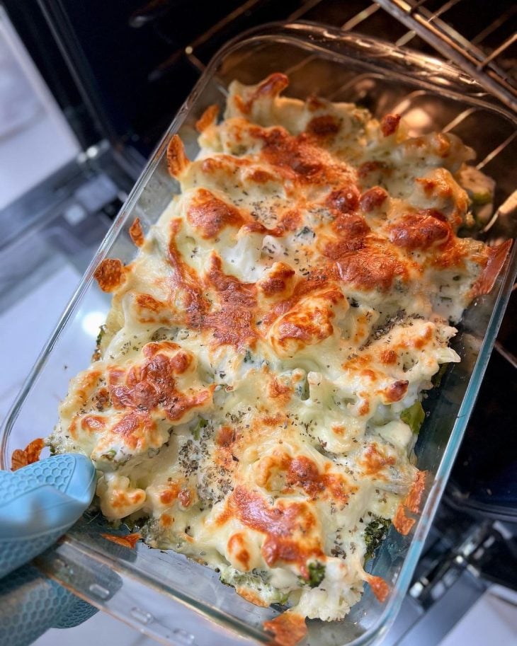 Couve-flor e brócolis gratinado