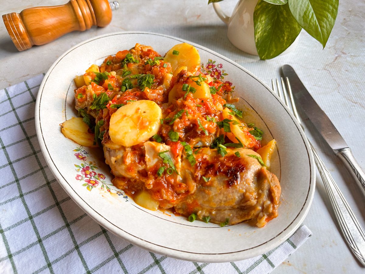 Coxa e sobrecoxa na panela de pressão