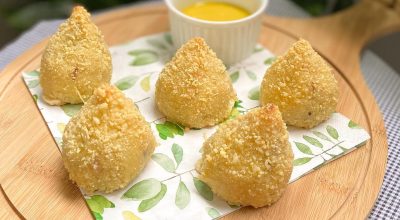 Coxinha de batata-doce com carne seca