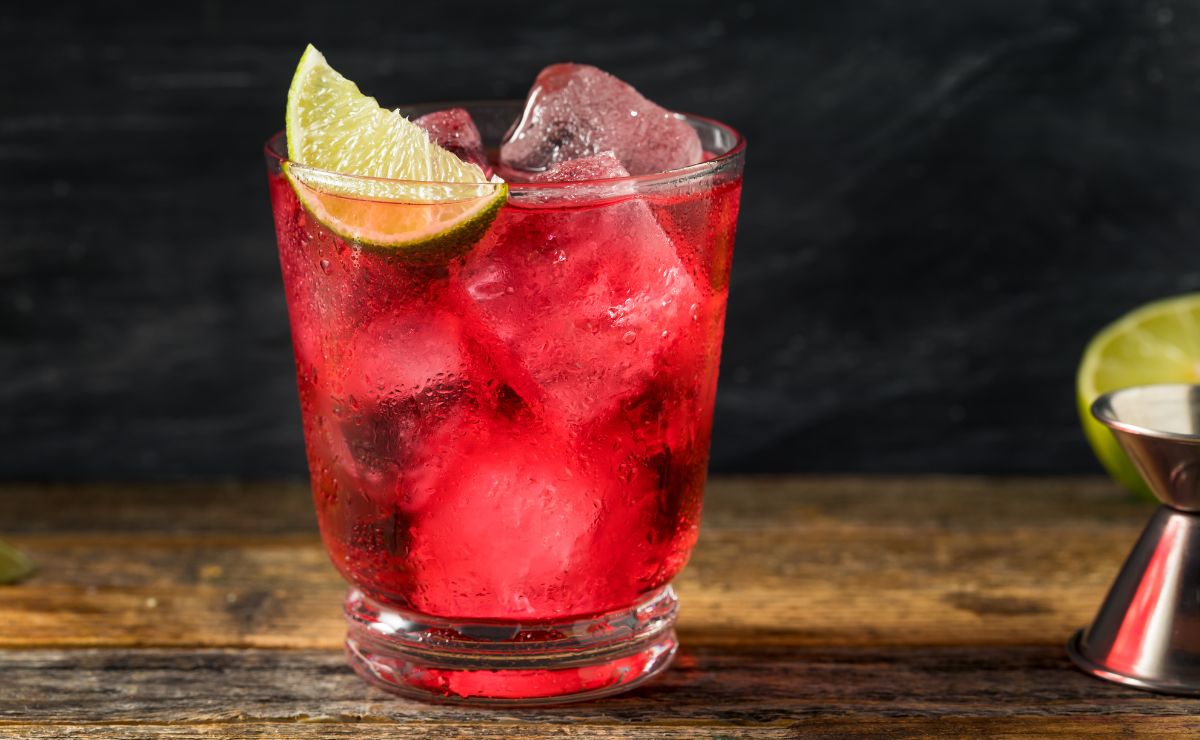 Cranberry vodka
