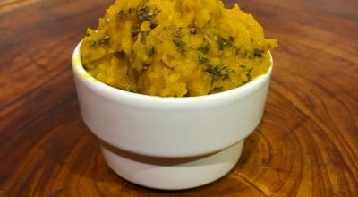 Creme de abóbora cabotiá com curry