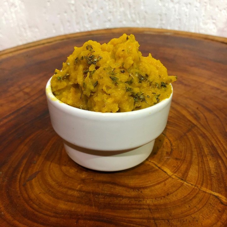 Creme de abóbora cabotiá com curry