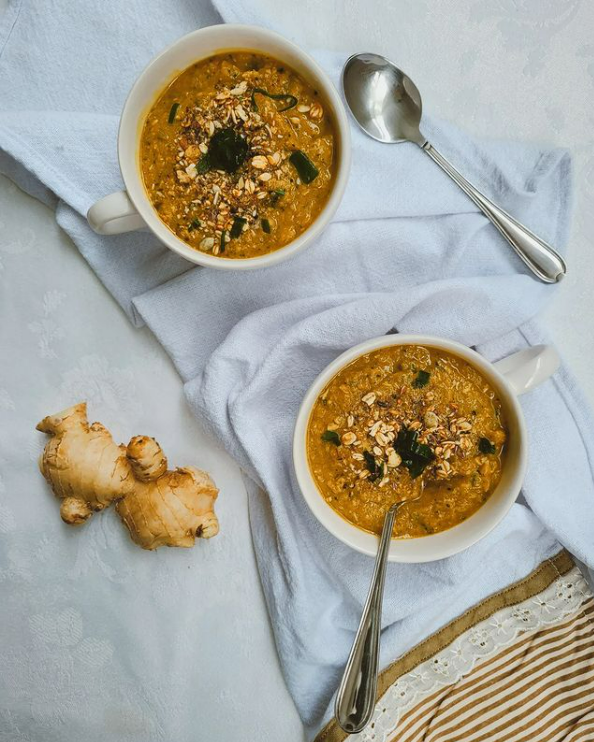 Creme de abóbora com gengibre e frango