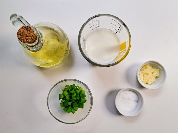 Ingredientes reunidos para o preparo da receita.