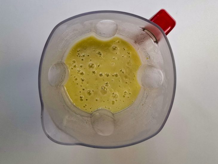 Legumes cozidos no liquidificador.
