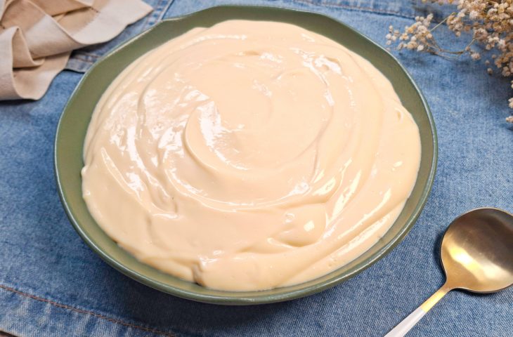 Creme de confeiteiro com creme de leite