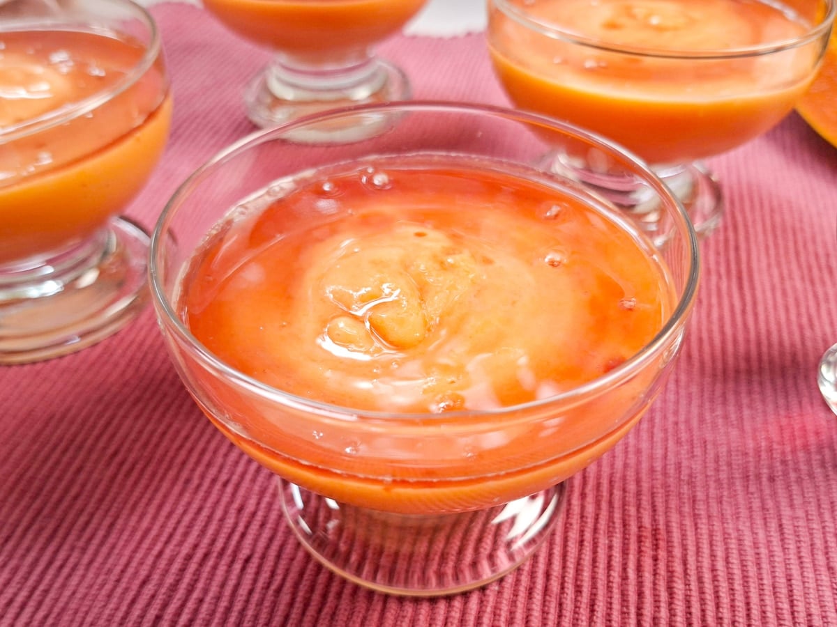 Creme de papaia com cassis