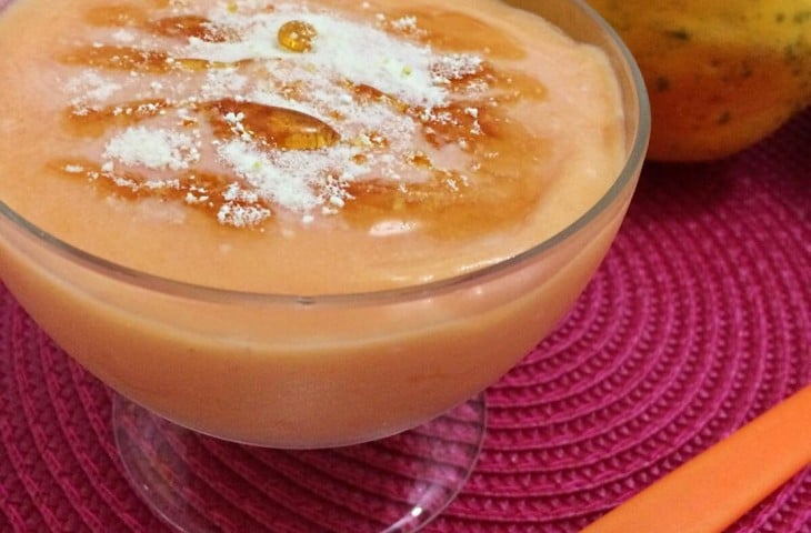 Creme de papaia com iogurte