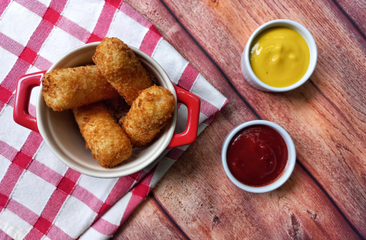 Croquete de batata com queijo
