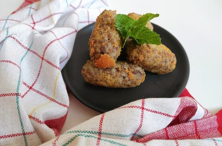 Croquete de carne moída simples