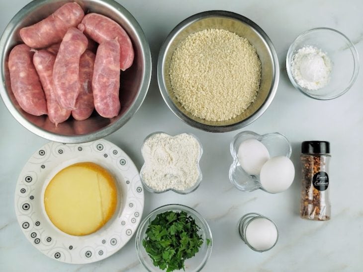 Uma bancada com os ingredientes.
