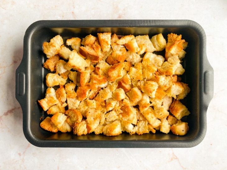 Croutons após tempo de forno.