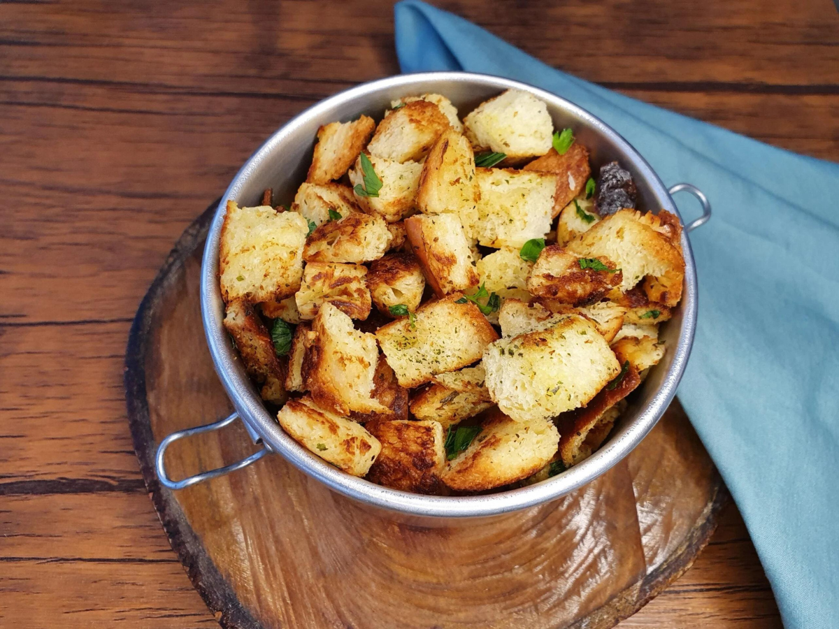 Croutons de frigideira fácil
